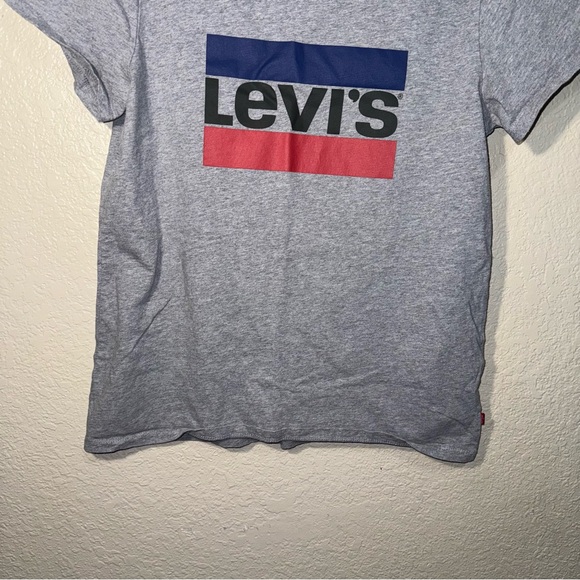 Levi’s Gray Tee Shirt Size Large Classic Short Sleeve Casual Top - Picture 4 of 9